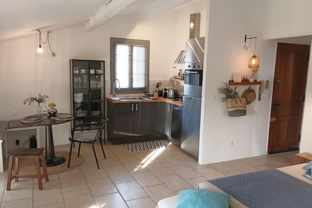 Vue Imprenable Sur La Sorgue Apartment L'Isle-sur-la-Sorgue Ngoại thất bức ảnh